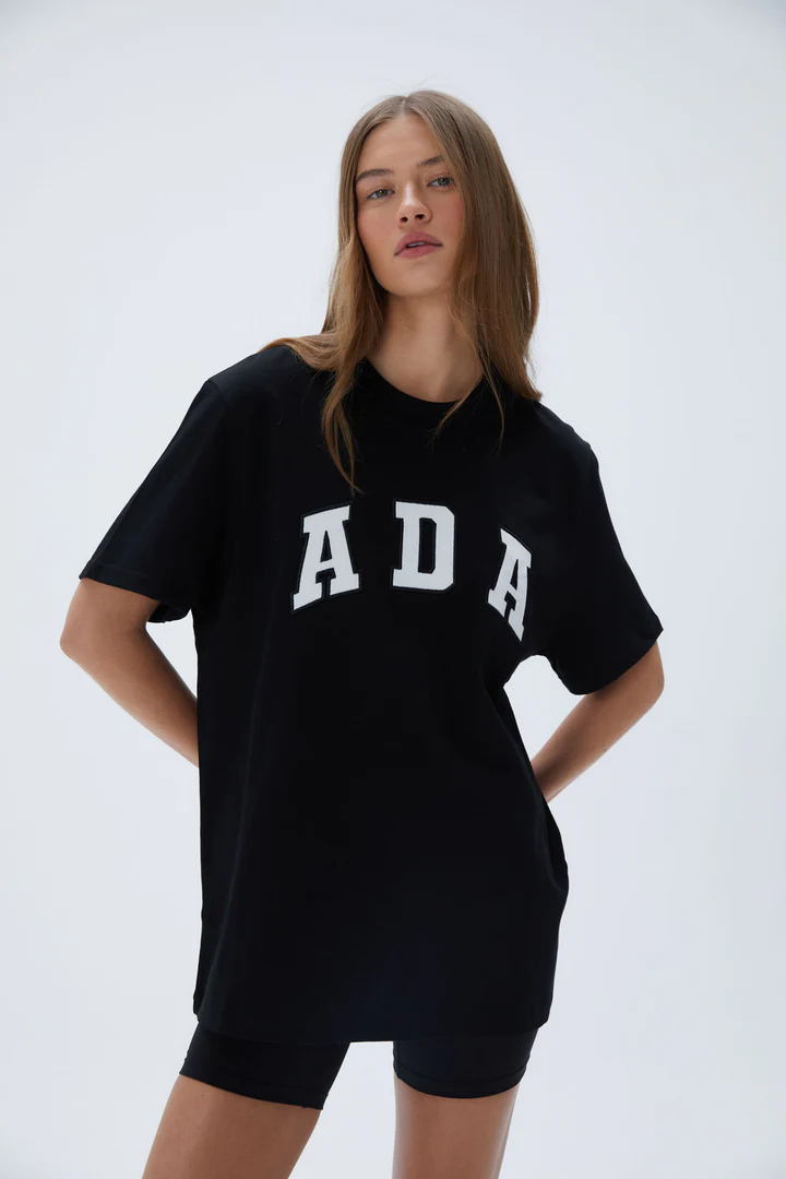 The ADA Short Sleeve Oversized T-shirt in Black/White delivers effortless streetwear style with a bold contrast design and relaxed fit.
